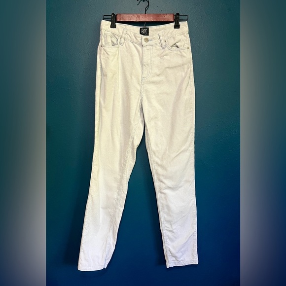 BDG Urban Outfitters Mom High-Rise Corduroy Pants - Size 26 - Picture 7 of 12